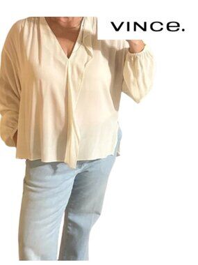 Vince Shirred Silk Blouse Womens Sz Med Draped Front Cream Colored Long Sleeve